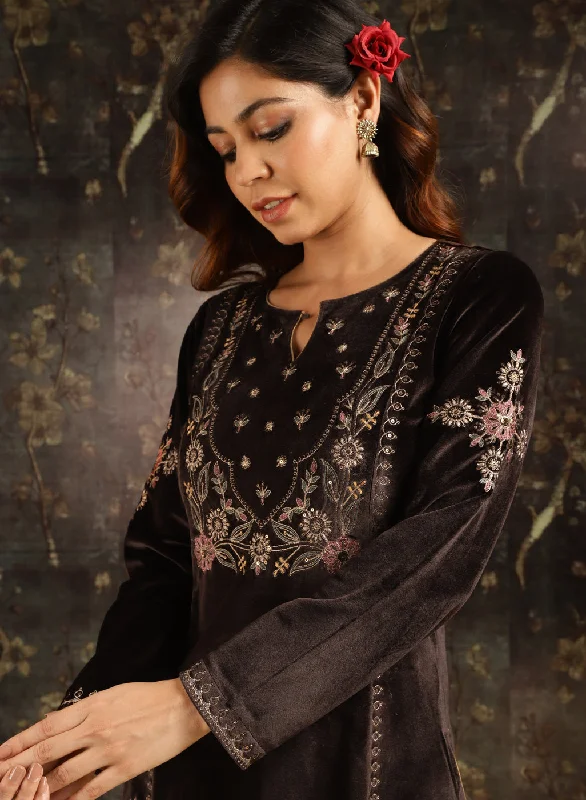 Dark Brown Velvet Kurta with Threadwork and Zari Work