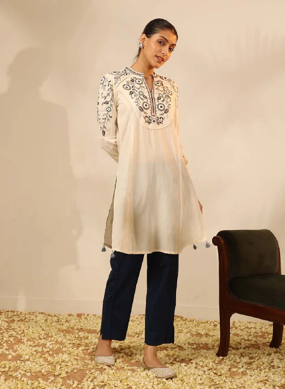 Ivory Knee-length Embroidered Kurta