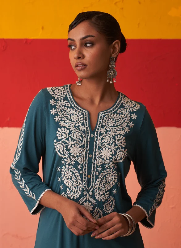 Teal Straight Kurta for Women with Threadwork