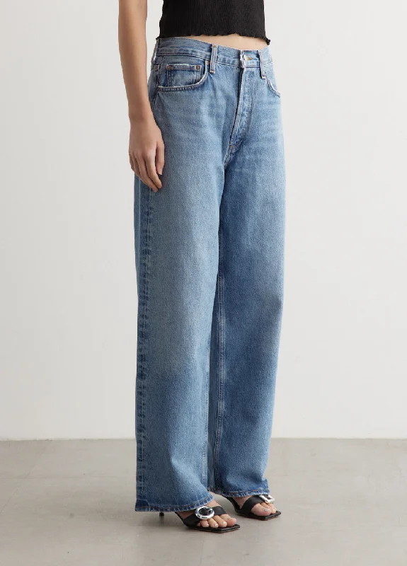 Low Slung Baggy Jeans