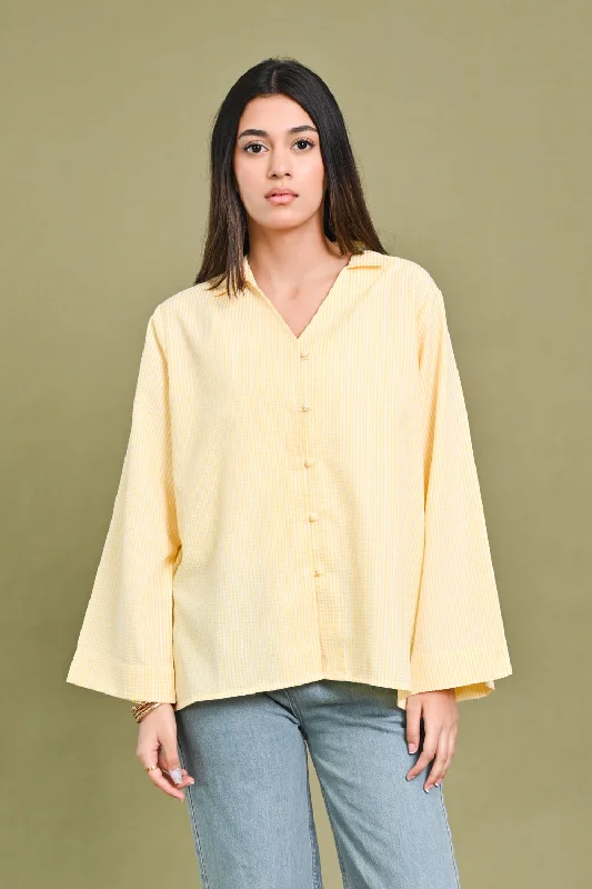 SEERSUCKER BUTTON DOWN BLOUSE